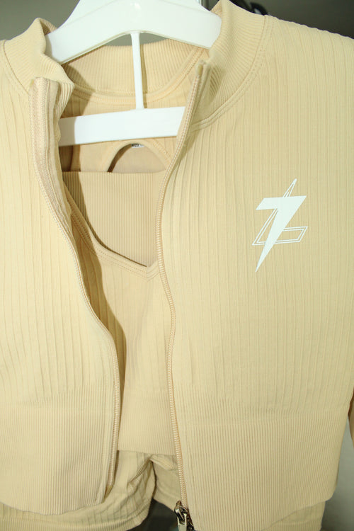L7.1 Set (Bra, Shorts, Jacket)